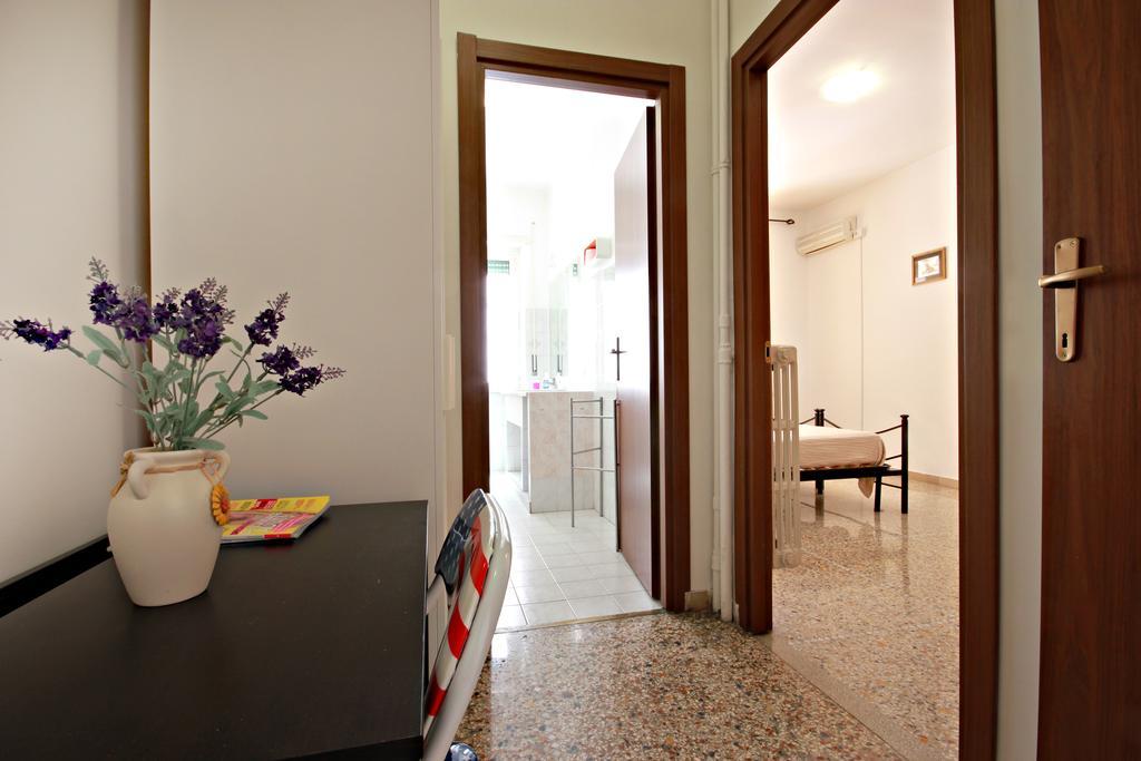 Scalini Di Trastevere Řím Pokoj fotografie